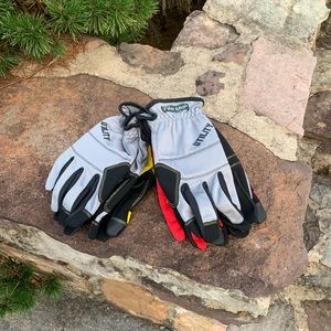 Firm Grip utility gloves 4 pack